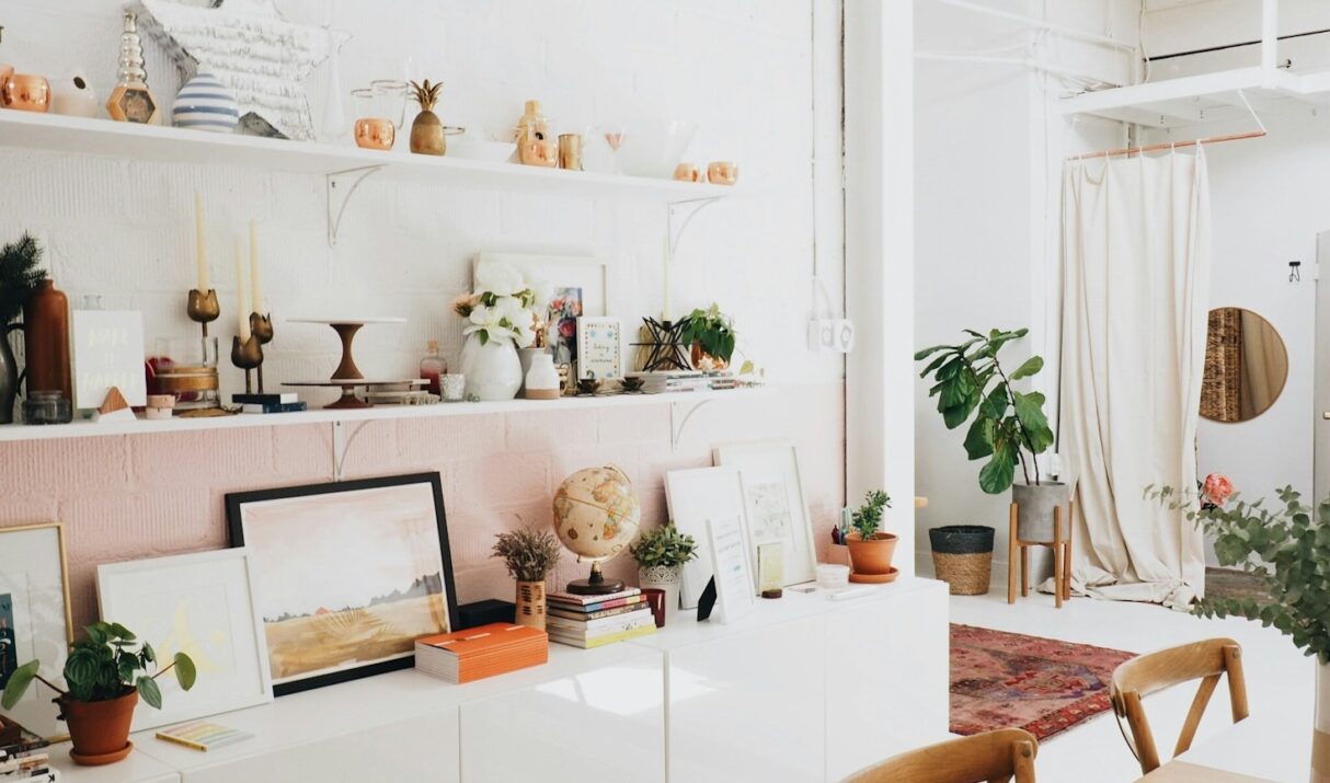 A Guide to Functional and Chic Home Decor